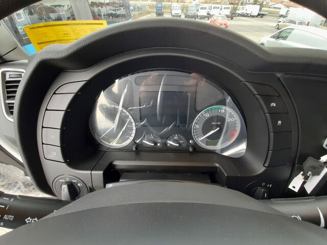 IVECO S-Way AS260S46Y/P-AERO+LIVING&COMFORT PACK... - Kamion sa golom šasijom i zatvorenom kabinom: slika 3 IVECO S-Way AS260S46Y/P-AERO+LIVING&COMFORT PACK... - Kamion sa golom šasijom i zatvorenom kabinom: slika 3