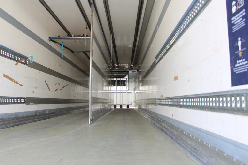 Chereau CV1950Mt.City Bi-Temp LBW Lenkachse Rolltor TOP - Poluprikolica hladnjače: slika 4 Chereau CV1950Mt.City Bi-Temp LBW Lenkachse Rolltor TOP - Poluprikolica hladnjače: slika 4