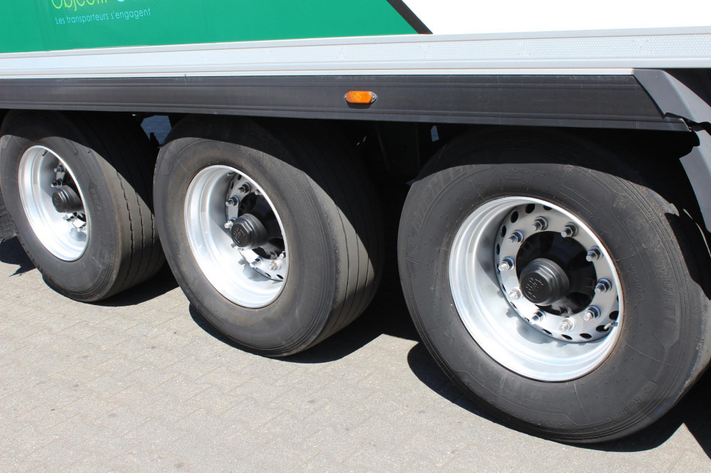 Lamberet Thermo King SLXe 200 Doppelstock 2,7h Alu - Poluprikolica hladnjače: slika 5 Lamberet Thermo King SLXe 200 Doppelstock 2,7h Alu - Poluprikolica hladnjače: slika 5