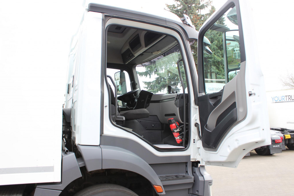 Mercedes-Benz Antos 1830 E6 Koffer 7,7m LBW S.Tür ACC LDW - Kamion sa zatvorenim sandukom: slika 5 Mercedes-Benz Antos 1830 E6 Koffer 7,7m LBW S.Tür ACC LDW - Kamion sa zatvorenim sandukom: slika 5