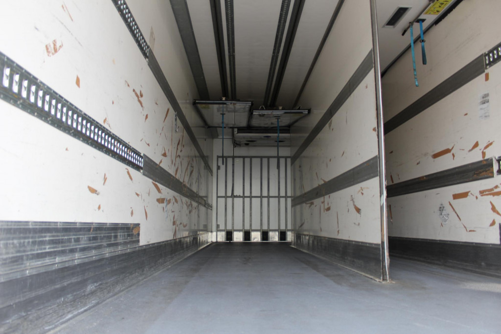 Mercedes-Benz Antos 2536 E6 CS 1250Mt Tri-temp LBW TW ATP - Hladnjača: slika 3 Mercedes-Benz Antos 2536 E6 CS 1250Mt Tri-temp LBW TW ATP - Hladnjača: slika 3