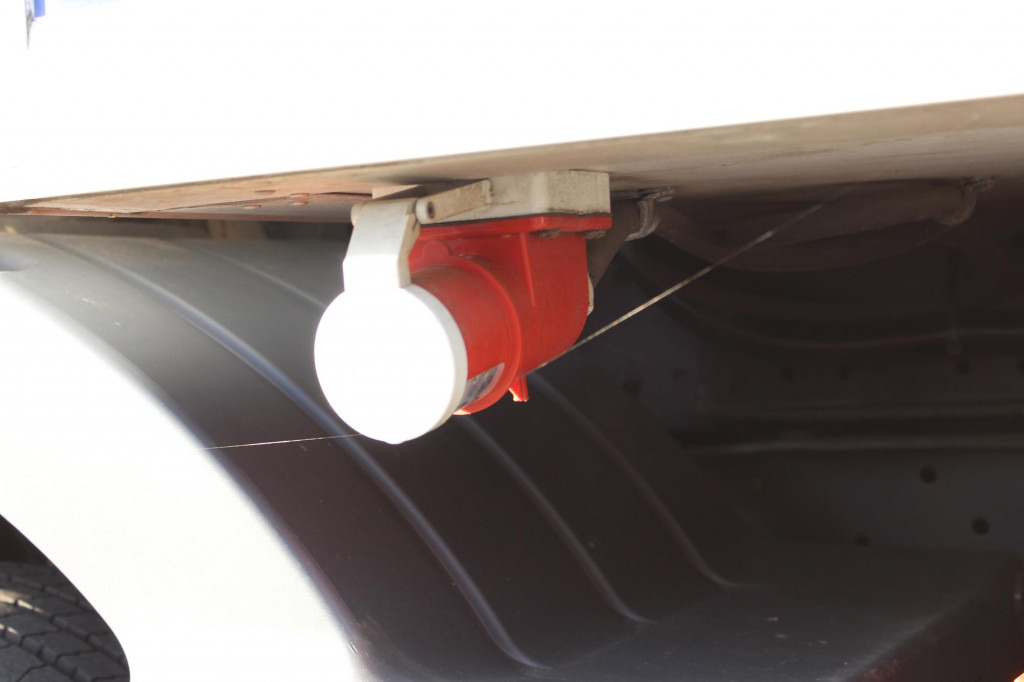 Mercedes-Benz Atego 1221 E6 TK T-800 R Strom Türen+LBW - Hladnjača: slika 5 Mercedes-Benz Atego 1221 E6 TK T-800 R Strom Türen+LBW - Hladnjača: slika 5