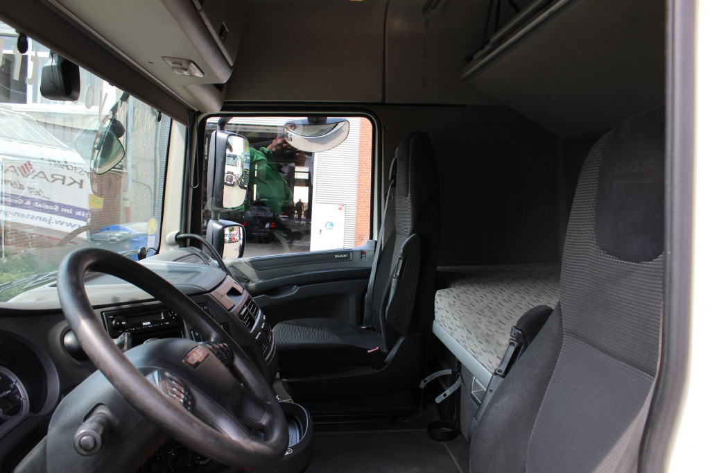 Daf XF 510 E6 Space Cab Retarder 2 Tanks Kühlbox - Tegljač: slika 5 Daf XF 510 E6 Space Cab Retarder 2 Tanks Kühlbox - Tegljač: slika 5