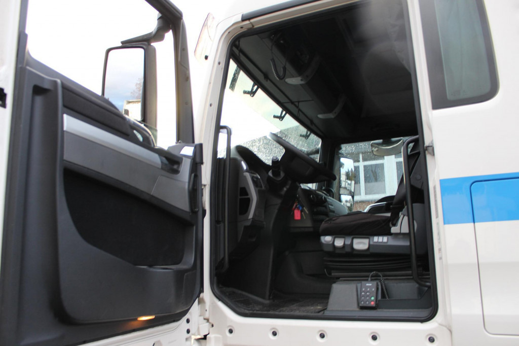 MAN TGX 18.480 E6 Retarder Kompressor Alufelgen Kühl - Tegljač: slika 3 MAN TGX 18.480 E6 Retarder Kompressor Alufelgen Kühl - Tegljač: slika 3