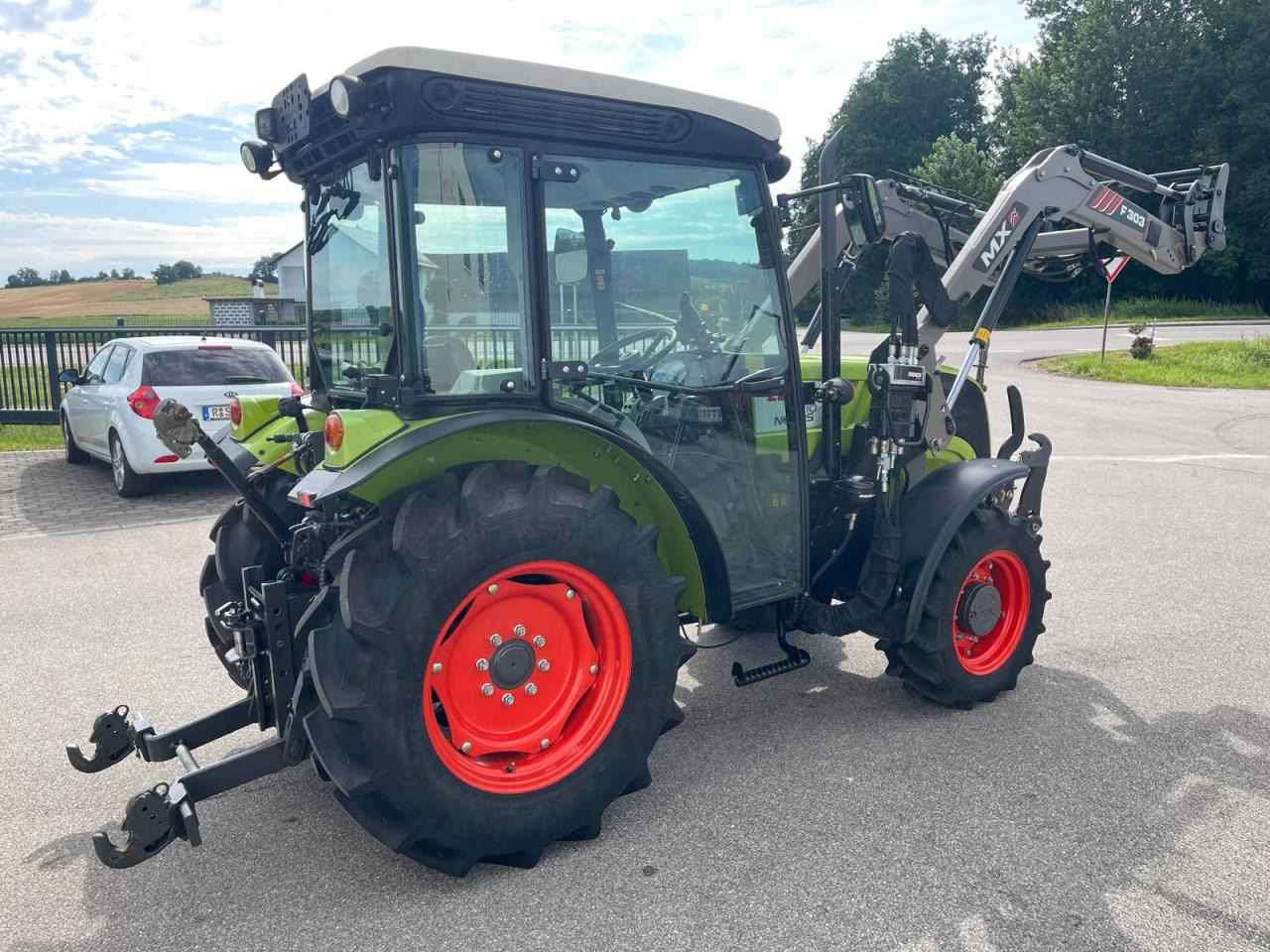 CLAAS Nexos 210 inkl. Frontlader, Frontzapfwelle - Traktor: slika 5 CLAAS Nexos 210 inkl. Frontlader, Frontzapfwelle - Traktor: slika 5