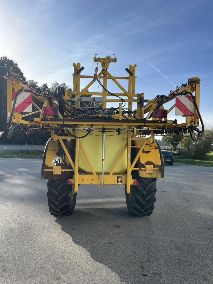 Dubex Dubex Vector mit Lenkung, Baujahr 2003 - Vučena prskalica: slika 5 Dubex Dubex Vector mit Lenkung, Baujahr 2003 - Vučena prskalica: slika 5