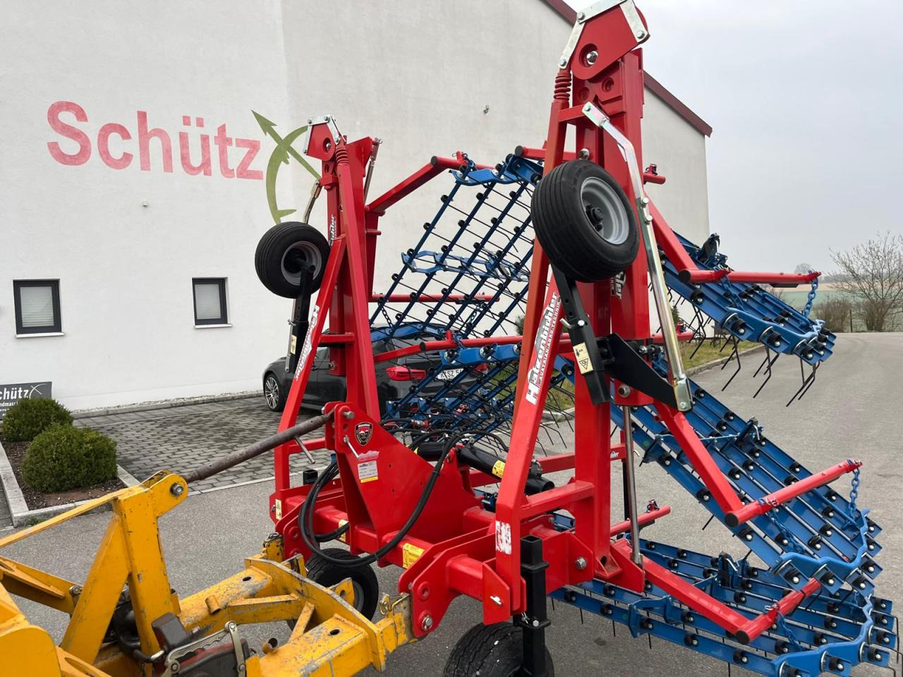 Hatzenbichler Hatzenbichler Striegel 9m 7mm Zinken NEU 2022 - Drljača: slika 2 Hatzenbichler Hatzenbichler Striegel 9m 7mm Zinken NEU 2022 - Drljača: slika 2