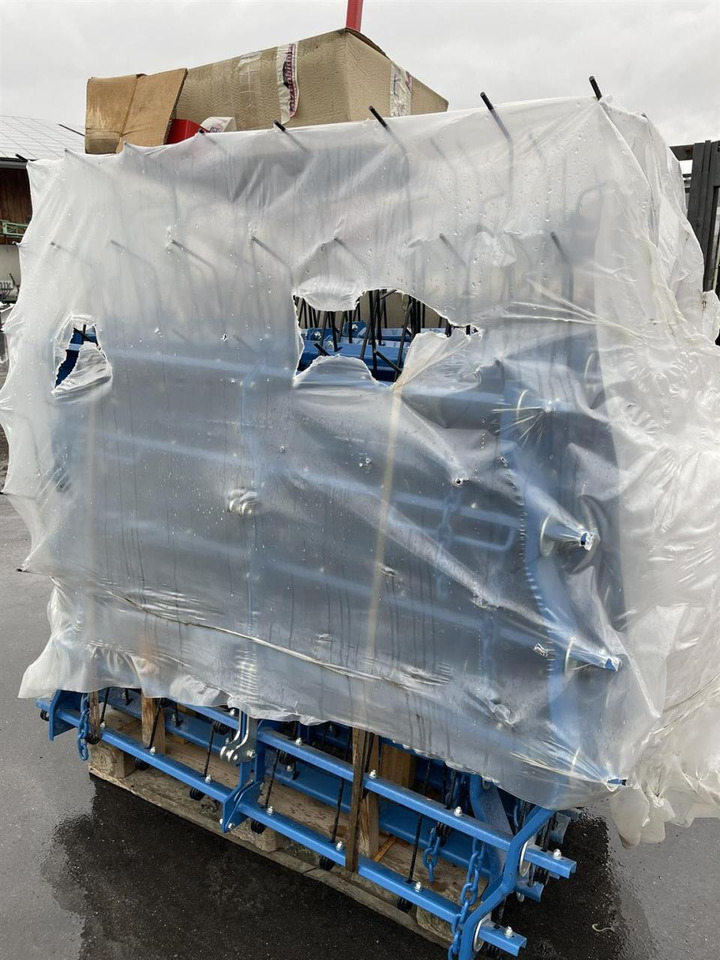 Hatzenbichler Striegel 12m hydraulischer Druckverst. NEUWERTIG - Drljača: slika 4 Hatzenbichler Striegel 12m hydraulischer Druckverst. NEUWERTIG - Drljača: slika 4