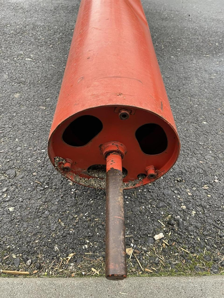 CLAAS Haspelrohr 7,50m Claas Vario Schneidwerk - Rezervni deo za Kombajn: slika 4 CLAAS Haspelrohr 7,50m Claas Vario Schneidwerk - Rezervni deo za Kombajn: slika 4