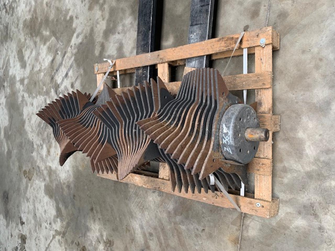 CLAAS Rotor Quadrant 3200FC, Teilenummer: 0008566900 - Rezervni deo za Balirka za kockaste bale: slika 1 CLAAS Rotor Quadrant 3200FC, Teilenummer: 0008566900 - Rezervni deo za Balirka za kockaste bale: slika 1