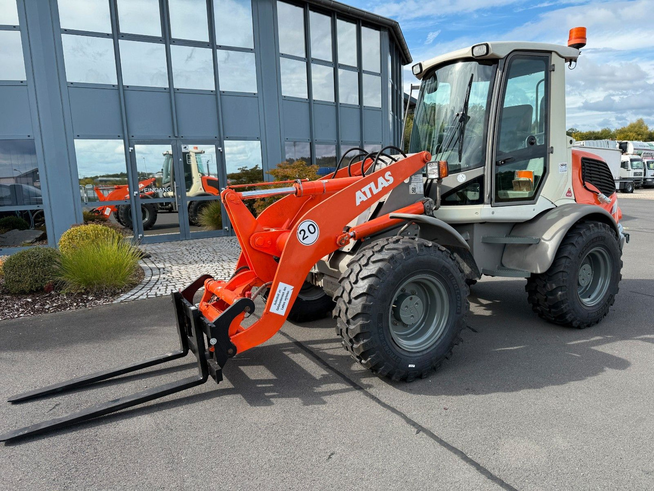 Atlas AR 80 hydr. SW , Palettengabel - Utovarivač točkaš: slika 3 Atlas AR 80 hydr. SW , Palettengabel - Utovarivač točkaš: slika 3