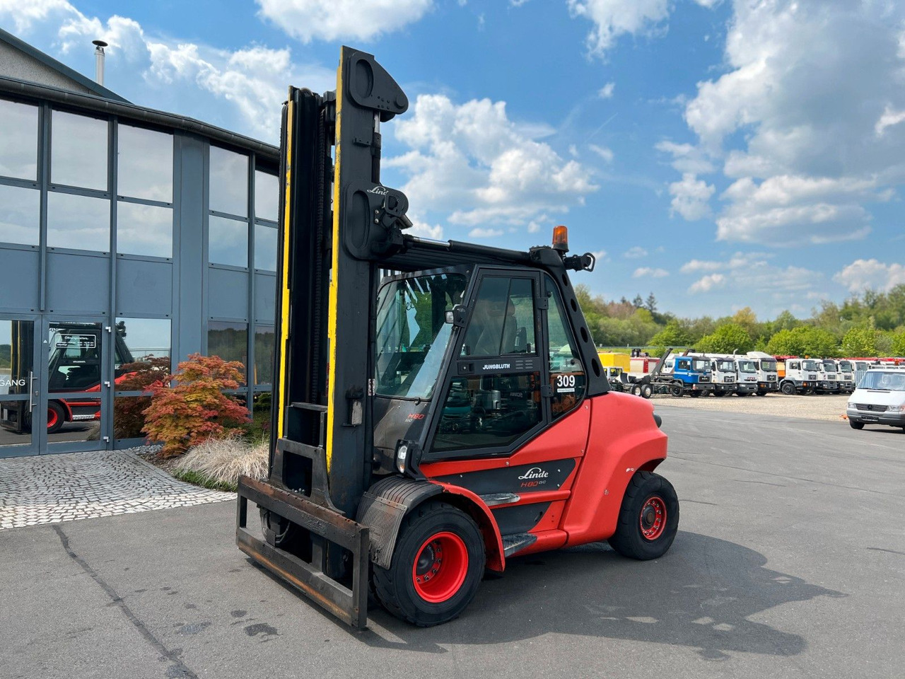 Linde H 80-900 EVO Linde H 80-900 EVO - Dizel viljuškar: slika 2 Linde H 80-900 EVO Linde H 80-900 EVO - Dizel viljuškar: slika 2