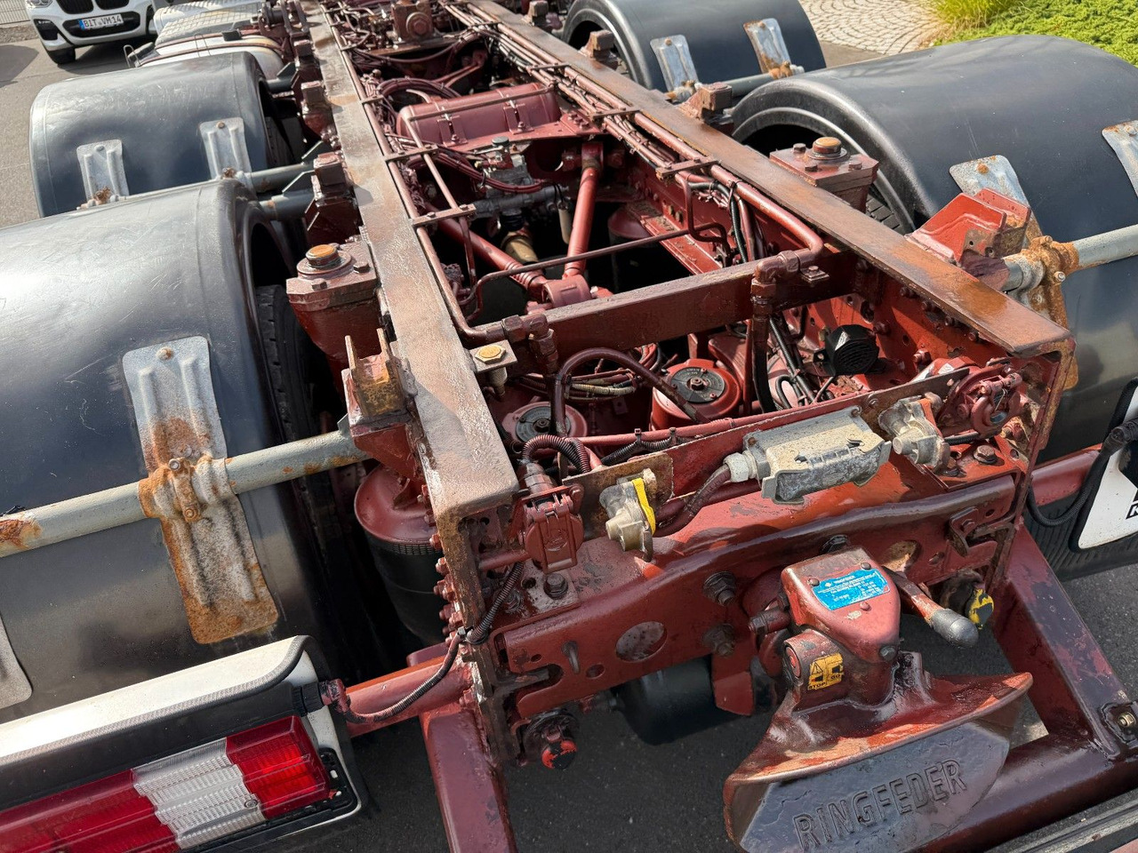 Mercedes-Benz Actros 3340 6x6 Dautel Wechselsystem + Kupplung - Kamion sa golom šasijom i zatvorenom kabinom: slika 5 Mercedes-Benz Actros 3340 6x6 Dautel Wechselsystem + Kupplung - Kamion sa golom šasijom i zatvorenom kabinom: slika 5