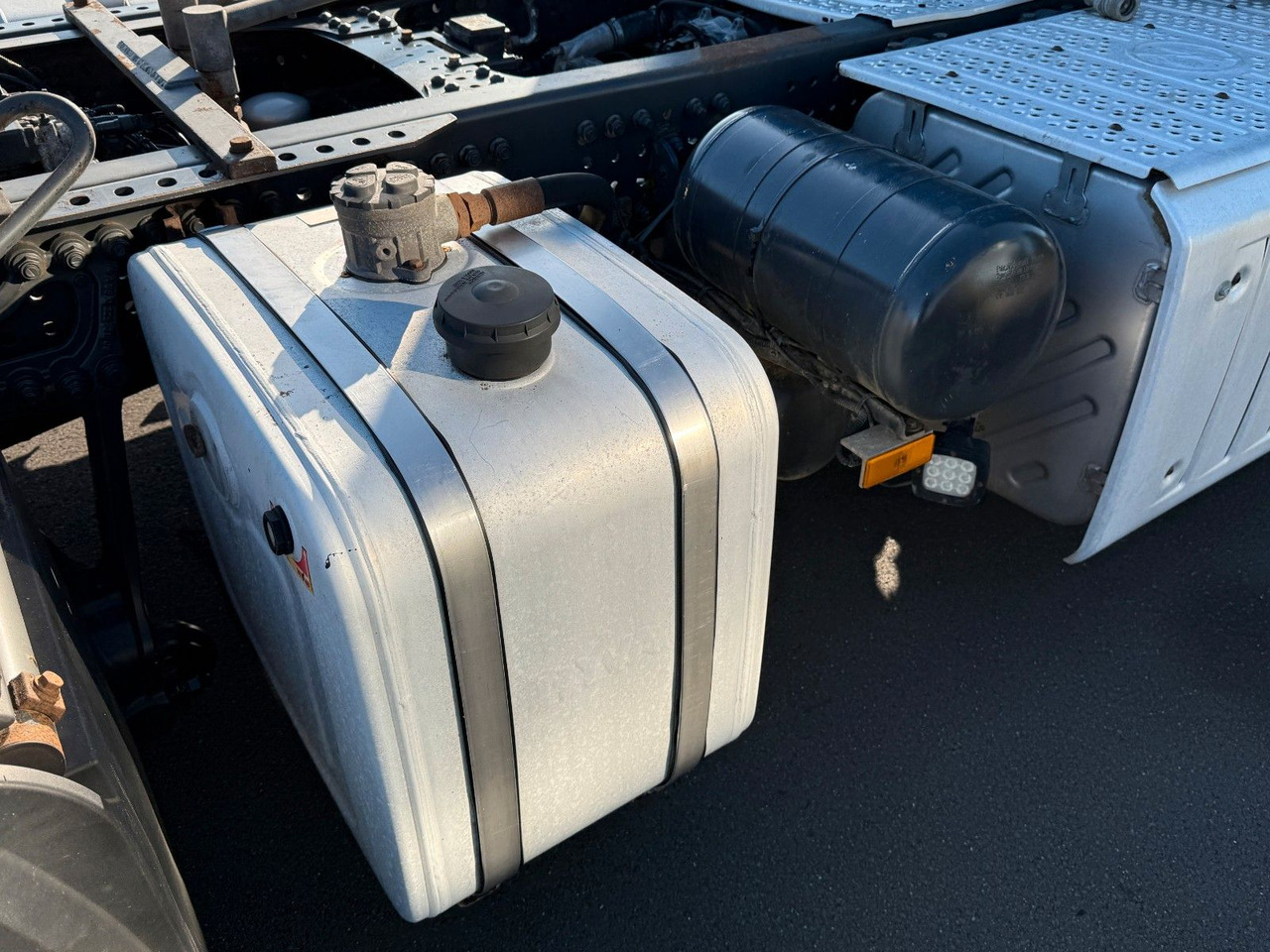 Tegljač Mercedes-Benz Actros 1845 Retarder,Kipphydraulik, Big Space: slika 10 Tegljač Mercedes-Benz Actros 1845 Retarder,Kipphydraulik, Big Space: slika 10