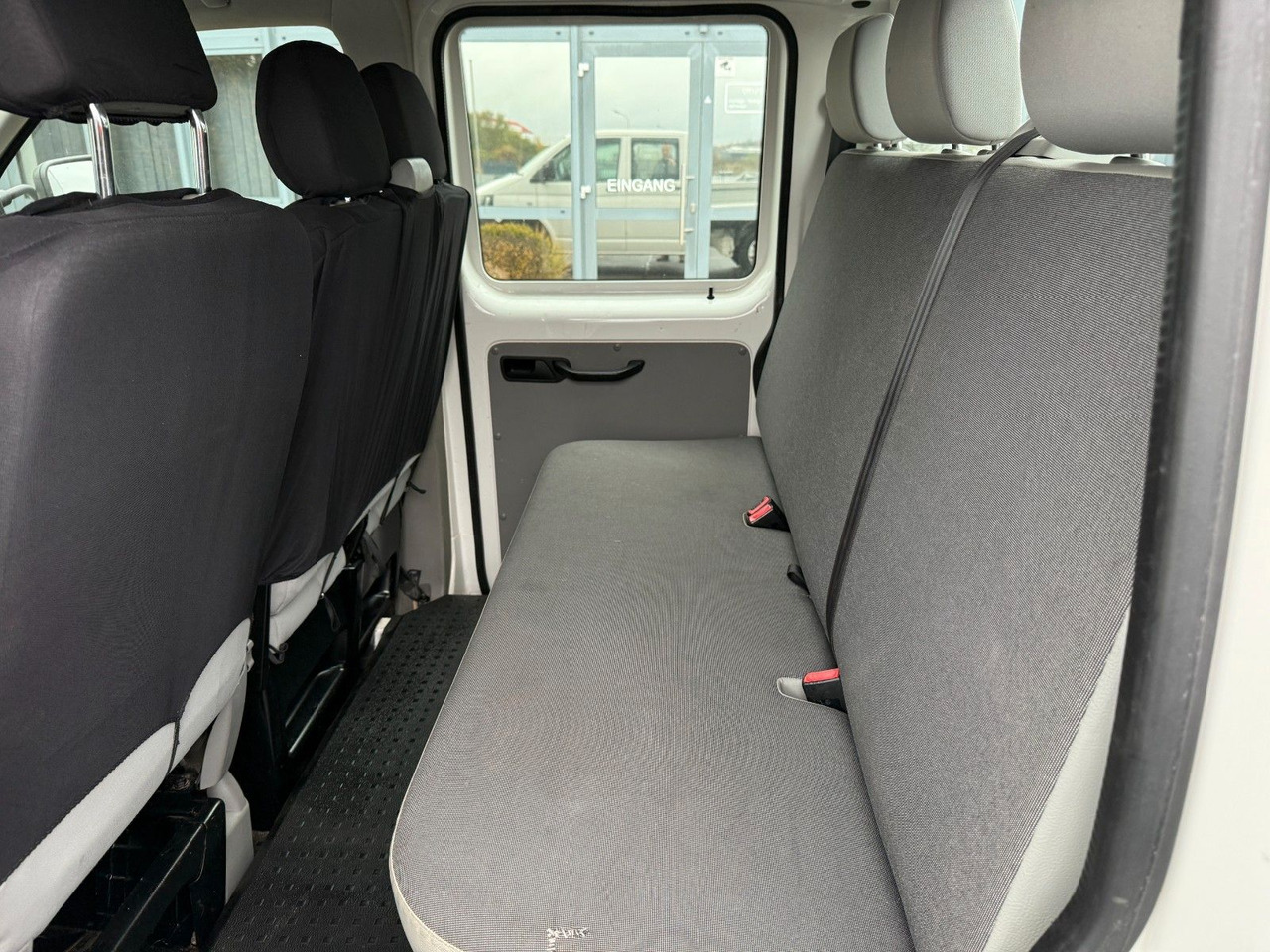 Dostavno vozilo s ravnom platformom, Dostavno vozilo sa duplom kabinom Volkswagen VW T 5 2,0 TDI  Doka AHK Klima 114 PS: slika 14