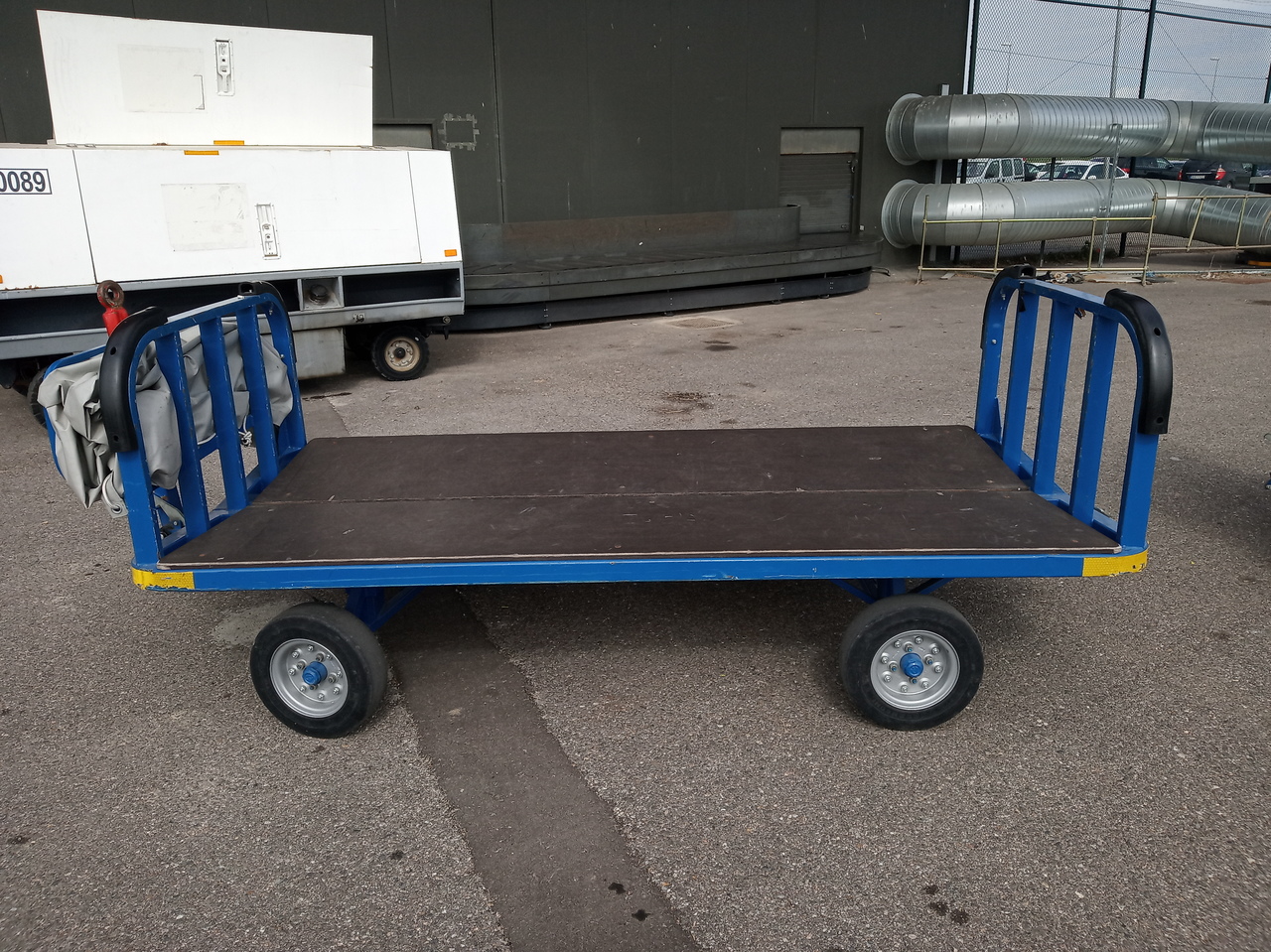 Baggage Cart FEMISA - Aerodromska oprema: slika 1 Baggage Cart FEMISA - Aerodromska oprema: slika 1