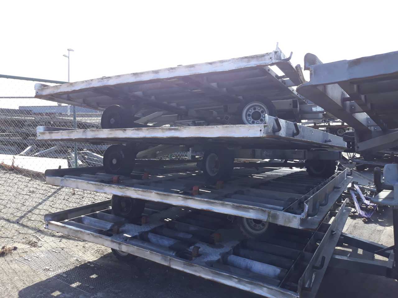 Pallet Dollies - Aerodromska oprema: slika 1 Pallet Dollies - Aerodromska oprema: slika 1