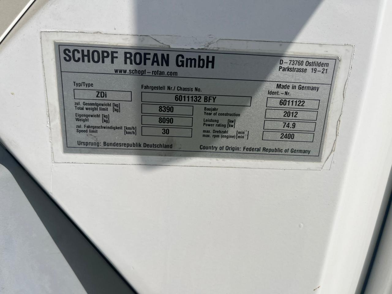 Schopf Rofan ZDi Diesel Tractor 8Tons - Aerodromski traktor: slika 4 Schopf Rofan ZDi Diesel Tractor 8Tons - Aerodromski traktor: slika 4