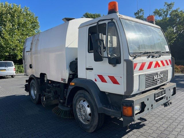 MAN 10.163 14.163 - Autočistilica: slika 2 MAN 10.163 14.163 - Autočistilica: slika 2