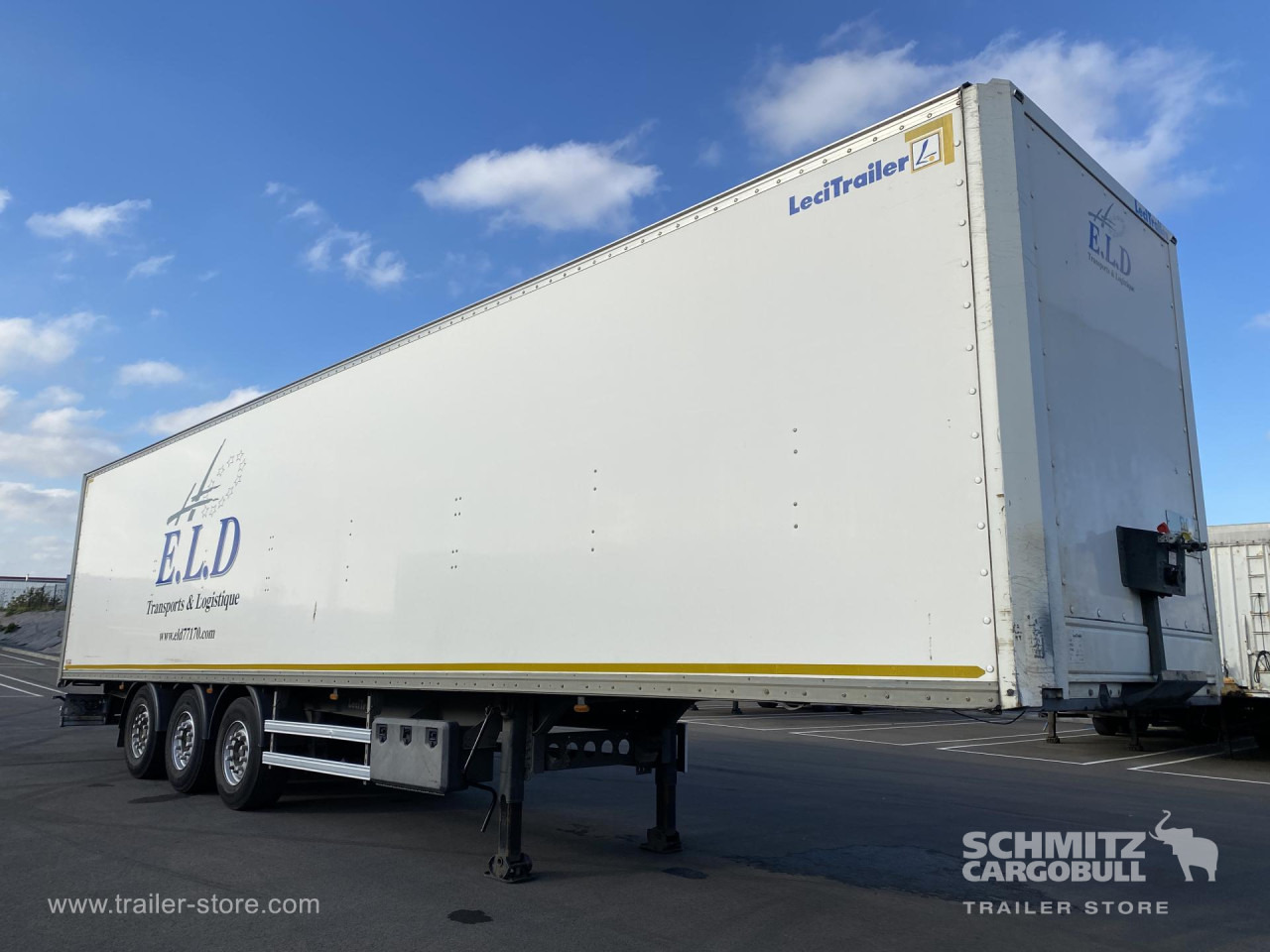 LECI TRAILER Dryfreight Standard Roller shutter door - Poluprikolica sa zatvorenim sandukom: slika 1 LECI TRAILER Dryfreight Standard Roller shutter door - Poluprikolica sa zatvorenim sandukom: slika 1
