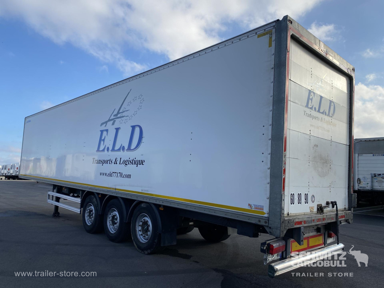 LECI TRAILER Dryfreight Standard Roller shutter door - Poluprikolica sa zatvorenim sandukom: slika 2 LECI TRAILER Dryfreight Standard Roller shutter door - Poluprikolica sa zatvorenim sandukom: slika 2