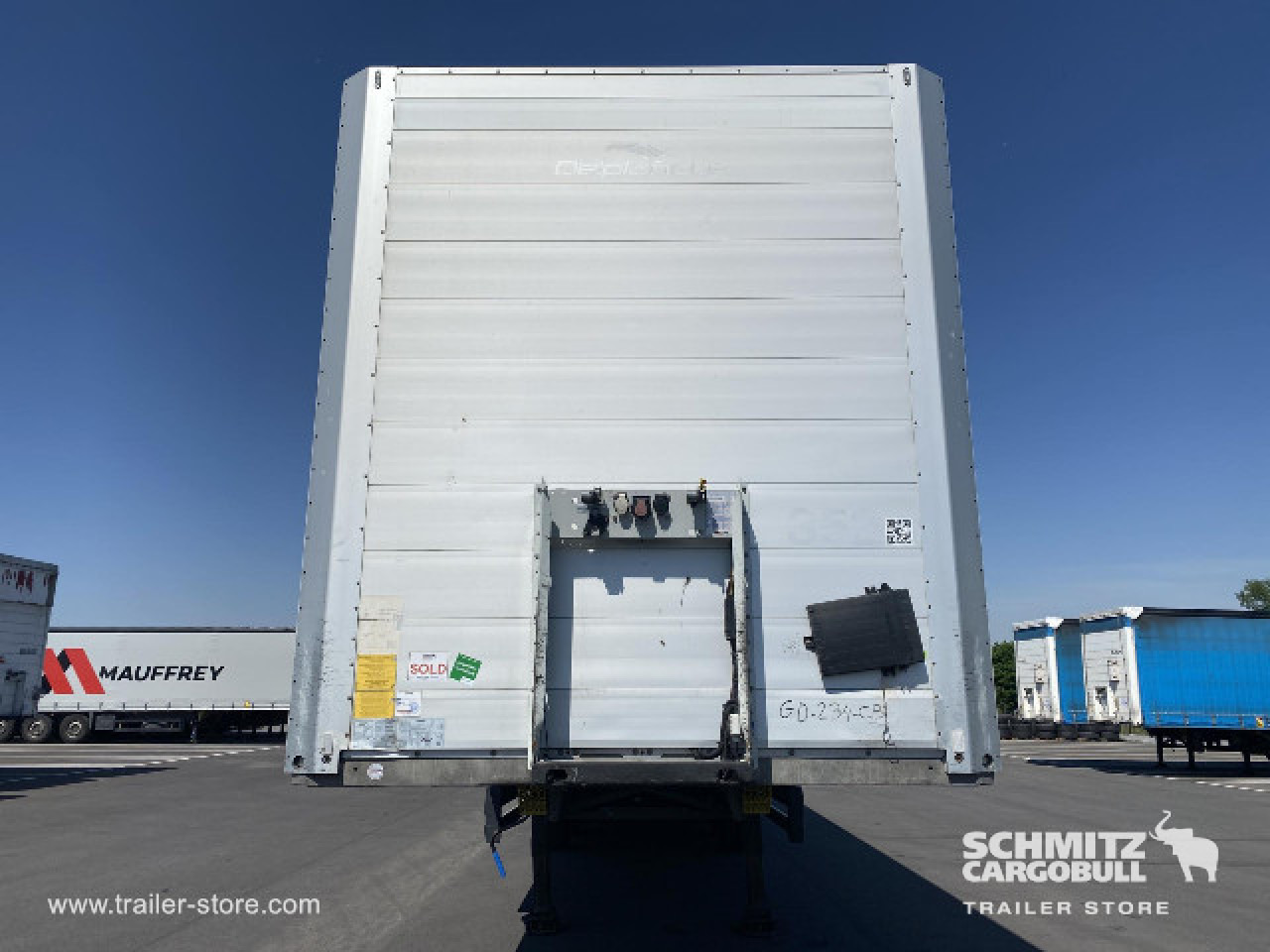 SCHMITZ Dryfreight Standard Double deck - Poluprikolica sa zatvorenim sandukom: slika 2 SCHMITZ Dryfreight Standard Double deck - Poluprikolica sa zatvorenim sandukom: slika 2