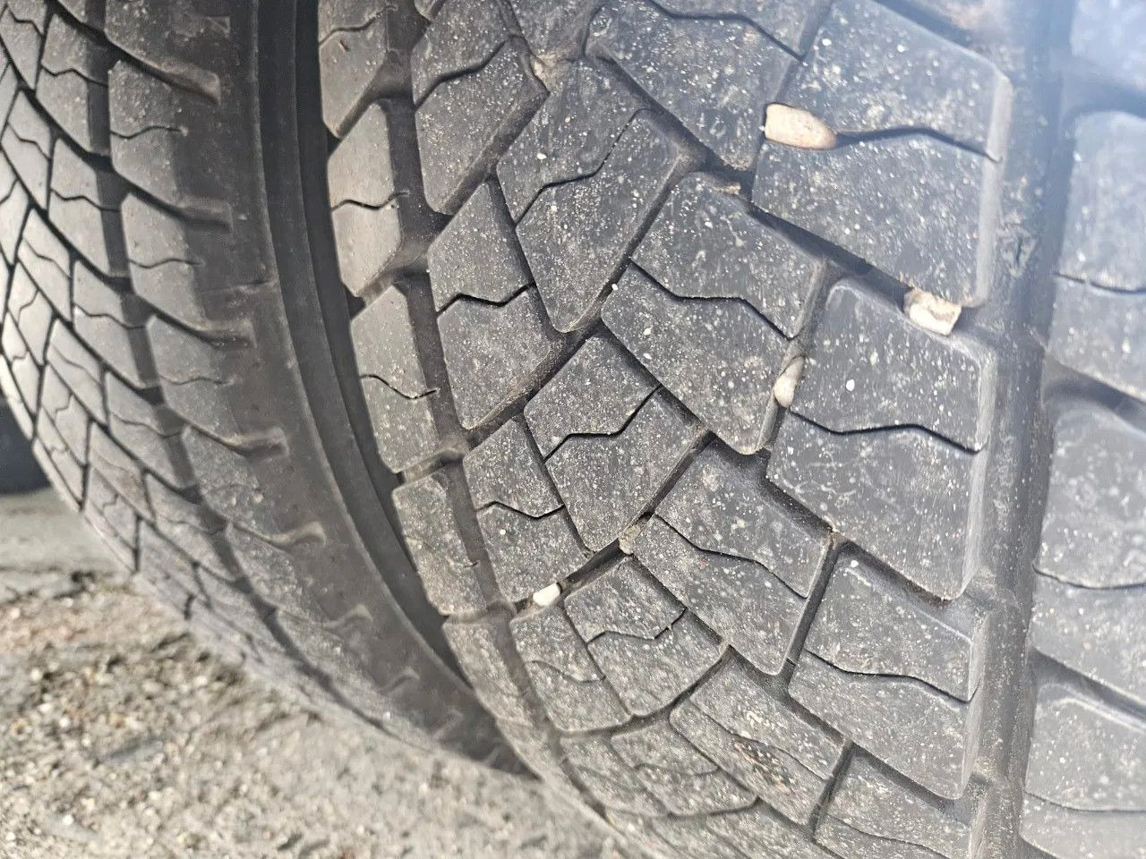 Kamion sa zatvorenim sandukom Iveco EuroCargo 120 - 210 BOX 12t Only 7554 km: slika 19