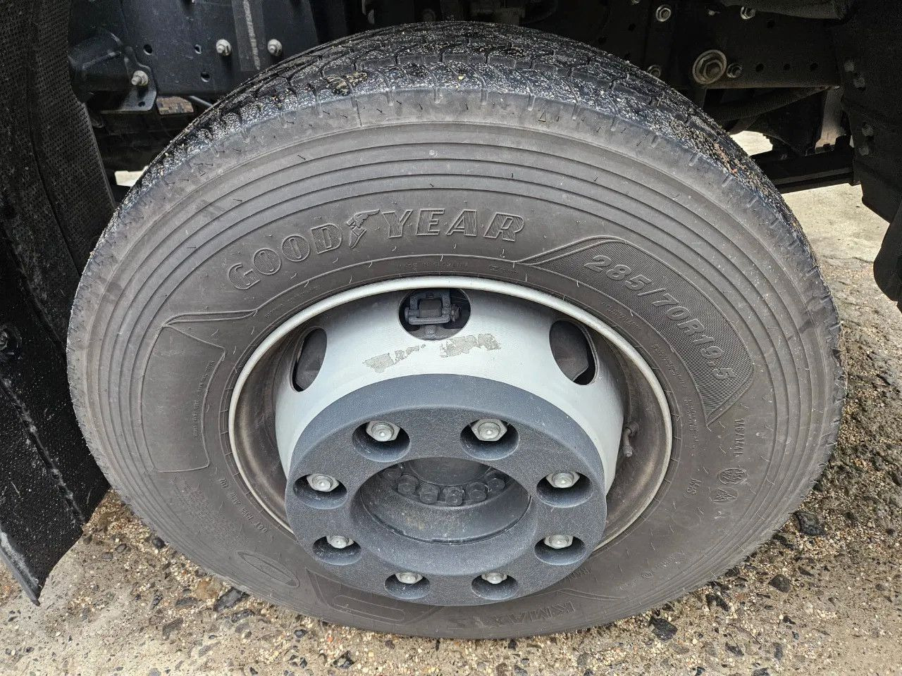 Kamion sa zatvorenim sandukom Iveco EuroCargo 120 - 210 BOX 12t Only 7554 km: slika 16