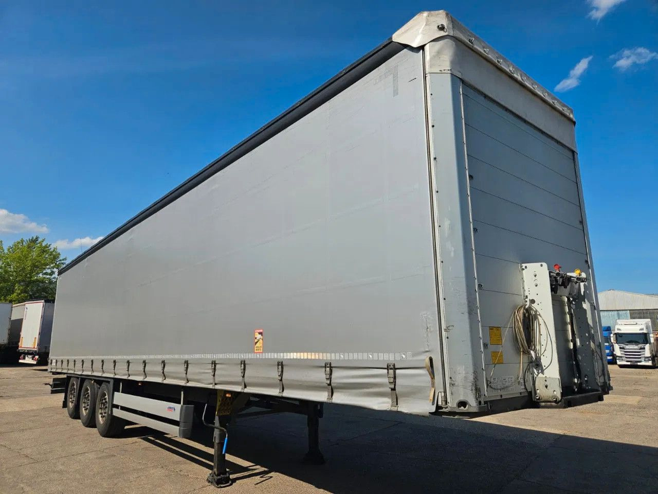 Schmitz Cargobull SCB S3T Standard 14 units! Lifting Axle A&C, XL - Poluprikolica sa ceradom: slika 1 Schmitz Cargobull SCB S3T Standard 14 units! Lifting Axle A&C, XL - Poluprikolica sa ceradom: slika 1