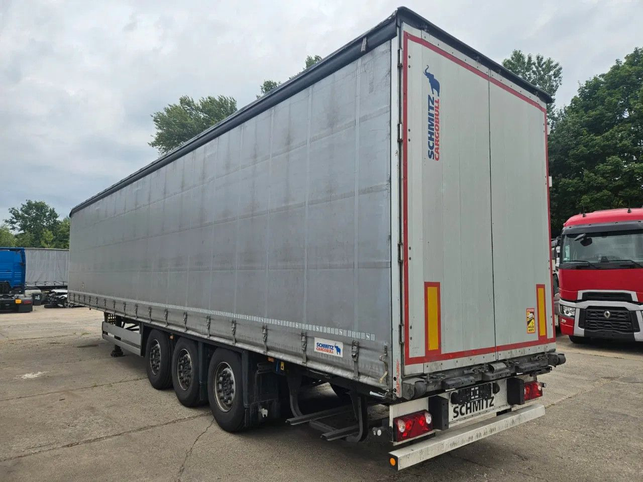 Schmitz Cargobull SCB S3T Standard 3 units! Lifting Axle A&C, XL C - Poluprikolica sa ceradom: slika 3 Schmitz Cargobull SCB S3T Standard 3 units! Lifting Axle A&C, XL C - Poluprikolica sa ceradom: slika 3
