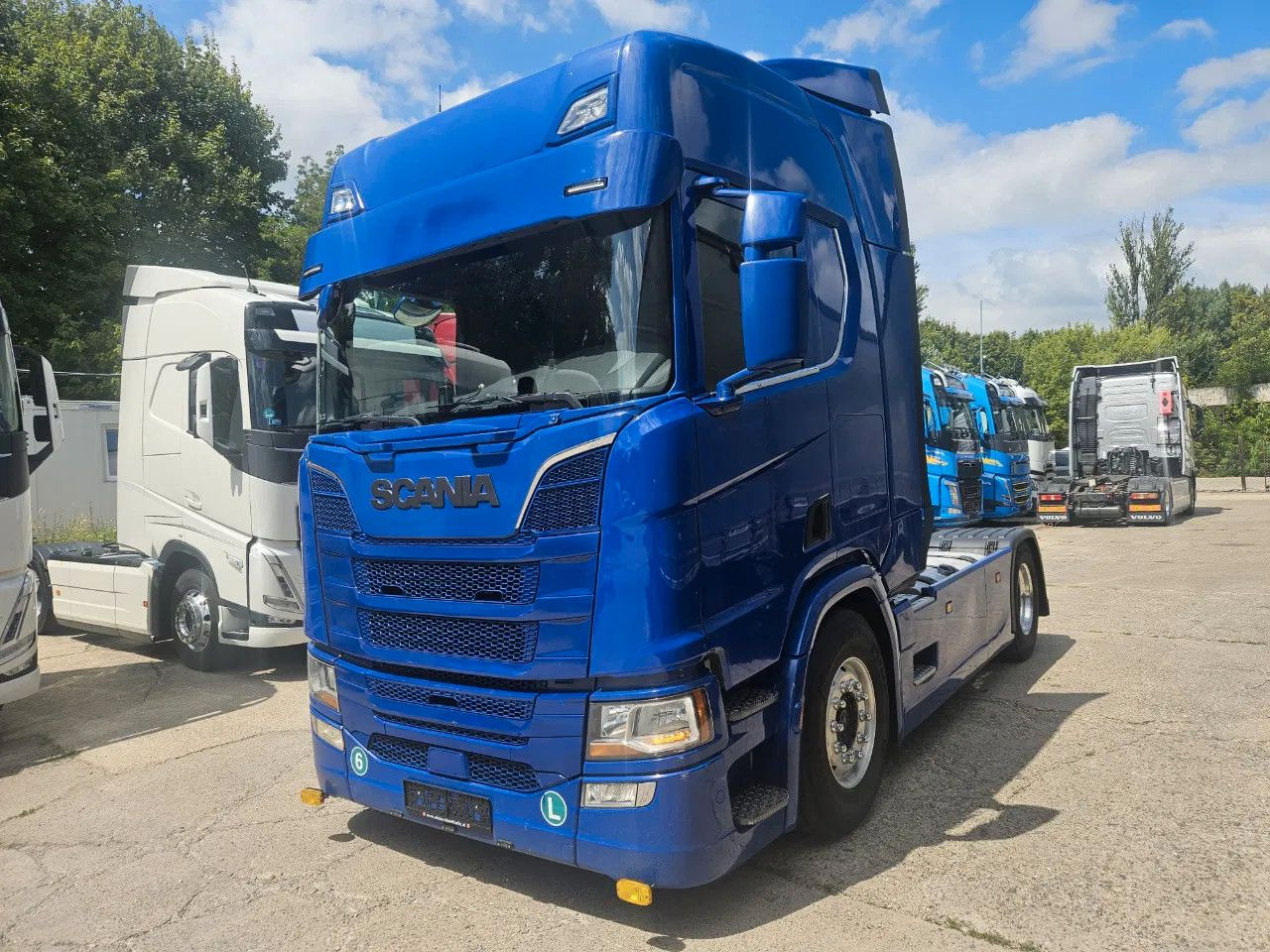 Scania R410 Standard - Full Spoiler - Retarder - Alloy - Tegljač: slika 1 Scania R410 Standard - Full Spoiler - Retarder - Alloy - Tegljač: slika 1