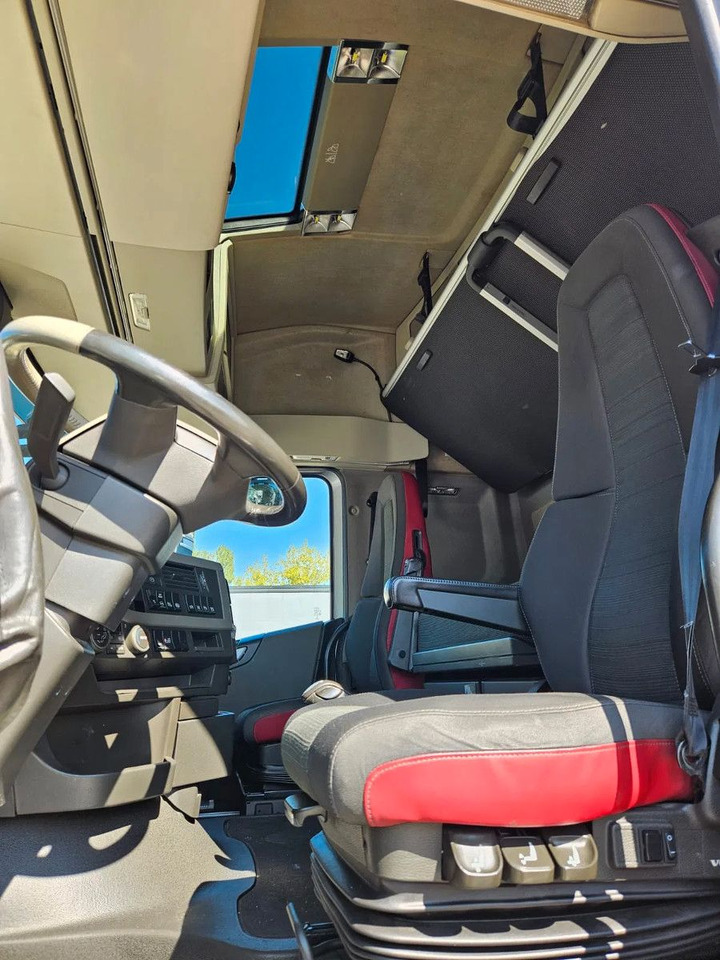 Volvo FH 500 Standard, I Park, ACC, DAS-1 Unit - Tegljač: slika 5 Volvo FH 500 Standard, I Park, ACC, DAS-1 Unit - Tegljač: slika 5