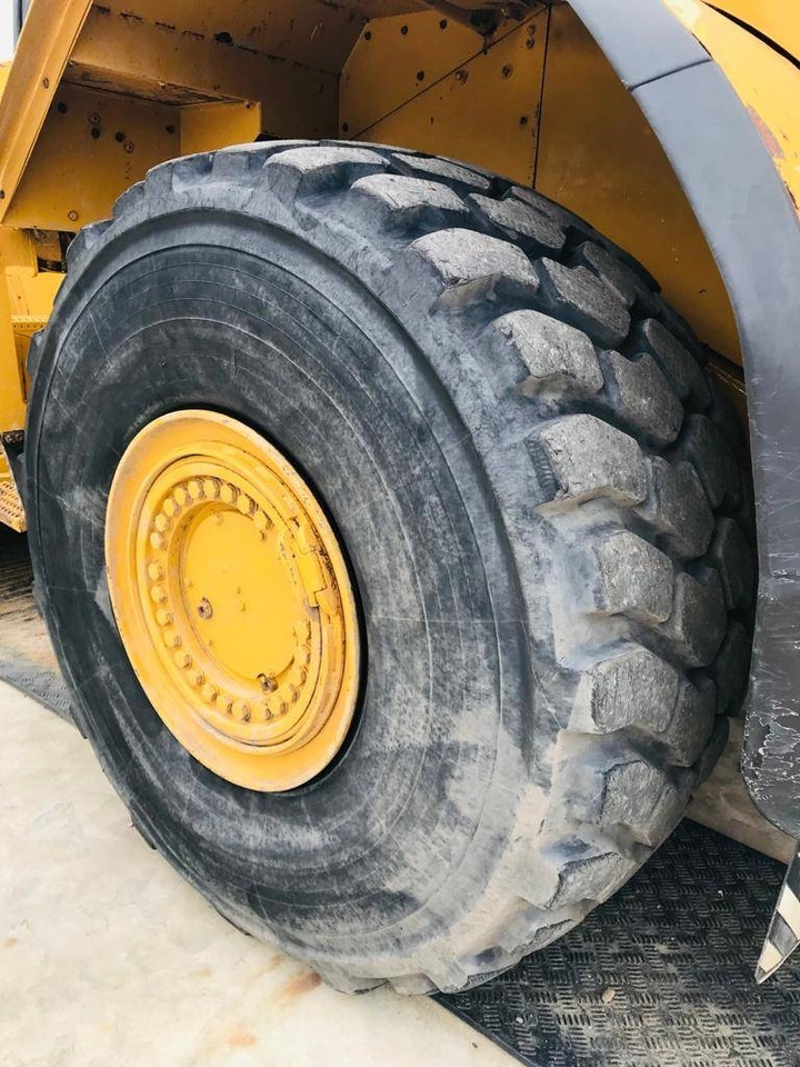 Buldožer CAT 824 G: slika 9