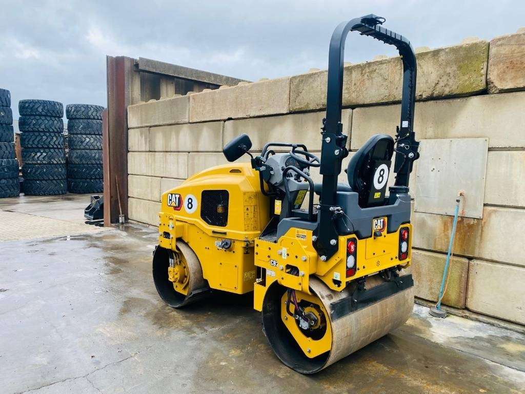 CAT CB 2.7 - Valjak za puteve: slika 5 CAT CB 2.7 - Valjak za puteve: slika 5