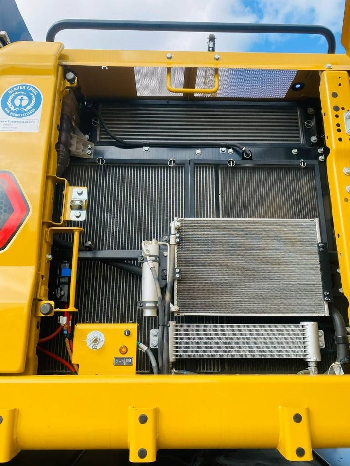 Lizing CAT mh3040  CAT mh3040: slika 16