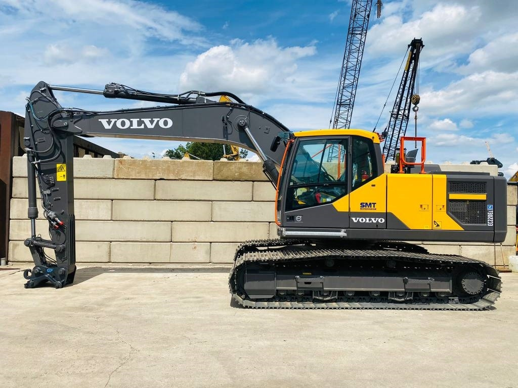 Volvo ec220el - Bager guseničar: slika 1 Volvo ec220el - Bager guseničar: slika 1