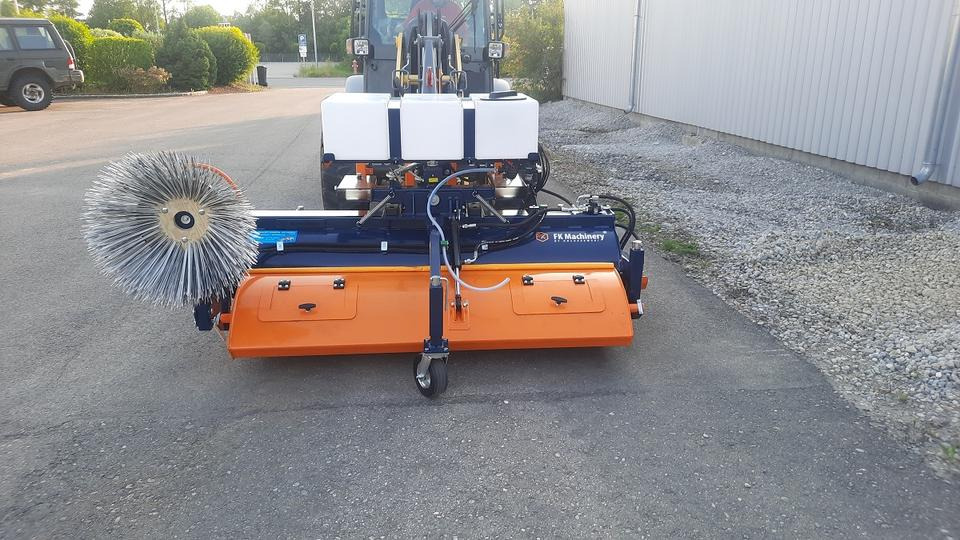 Kehrmaschine Kramer 1,2, 1,5, 1,8 2,3 2,8m Euro Radlader Hoflader - Metle: slika 5 Kehrmaschine Kramer 1,2, 1,5, 1,8 2,3 2,8m Euro Radlader Hoflader - Metle: slika 5