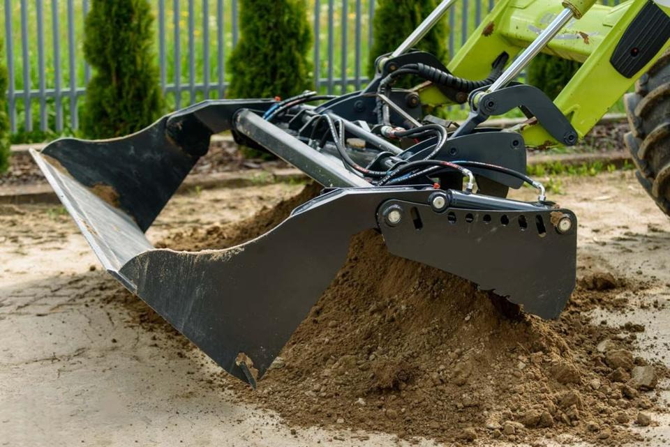 Klappschaufel 4 in 1 mini Schaufel Radlader Weidemann Cat Euro - Utovarna kašika: slika 2 Klappschaufel 4 in 1 mini Schaufel Radlader Weidemann Cat Euro - Utovarna kašika: slika 2