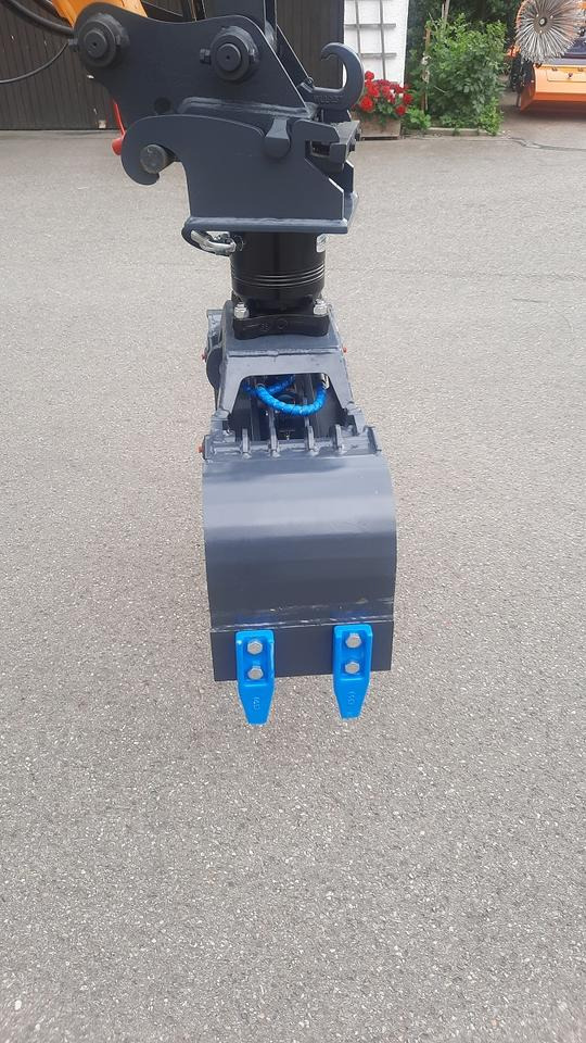 Universalgreifer UG03 2-4to Sortiergreifer Steingreifer Greifer - Kuka: slika 3 Universalgreifer UG03 2-4to Sortiergreifer Steingreifer Greifer - Kuka: slika 3