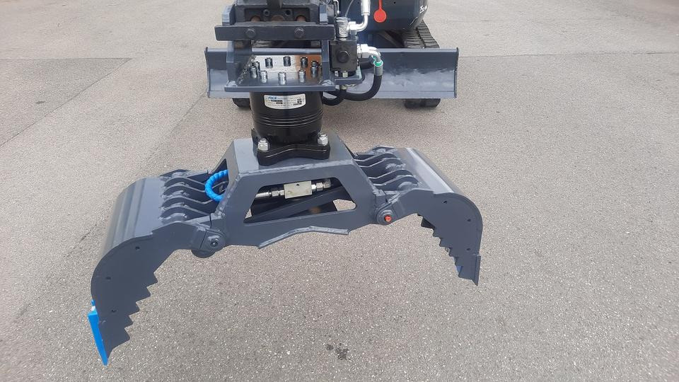 Universalgreifer UG03 2-4to Sortiergreifer Steingreifer Greifer - Kuka: slika 1 Universalgreifer UG03 2-4to Sortiergreifer Steingreifer Greifer - Kuka: slika 1