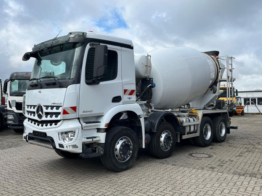 MERCEDES-BENZ Arocs 3240 B 8x4 Betonmischer Deutsch Top AP Achsen - Kamion: slika 1 MERCEDES-BENZ Arocs 3240 B 8x4 Betonmischer Deutsch Top AP Achsen - Kamion: slika 1