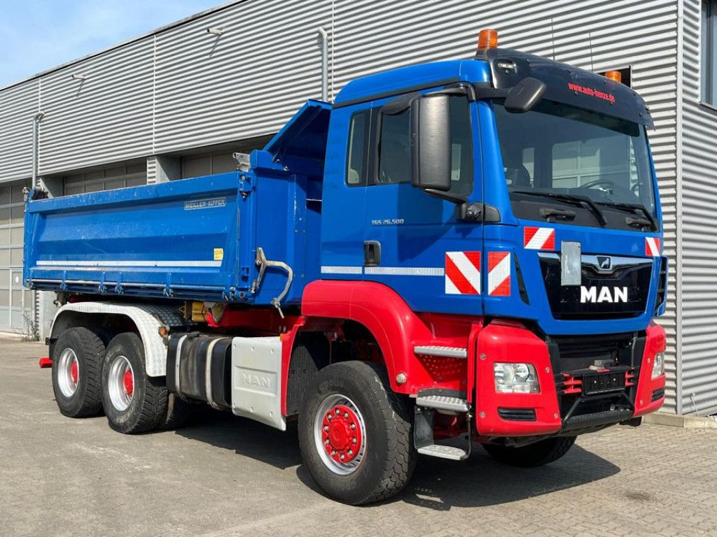 MAN TG-S 26.500 6x6 BB 3-Achs Allradkipper Bordmatik - Istovarivač: slika 2 MAN TG-S 26.500 6x6 BB 3-Achs Allradkipper Bordmatik - Istovarivač: slika 2