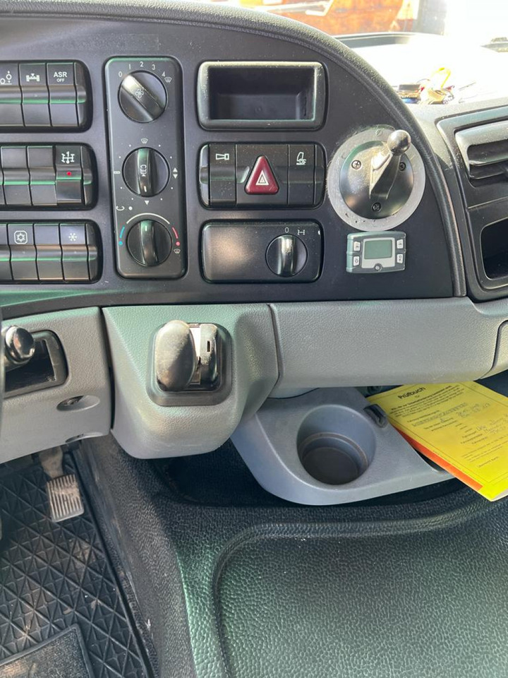 MERCEDES-BENZ Actros 2546 L 6x2 Pritsche Heckkran Palfinger PK 44.002+Winde - Kamion sa tovarnim sandukom, Kamion sa dizalicom: slika 2 MERCEDES-BENZ Actros 2546 L 6x2 Pritsche Heckkran Palfinger PK 44.002+Winde - Kamion sa tovarnim sandukom, Kamion sa dizalicom: slika 2