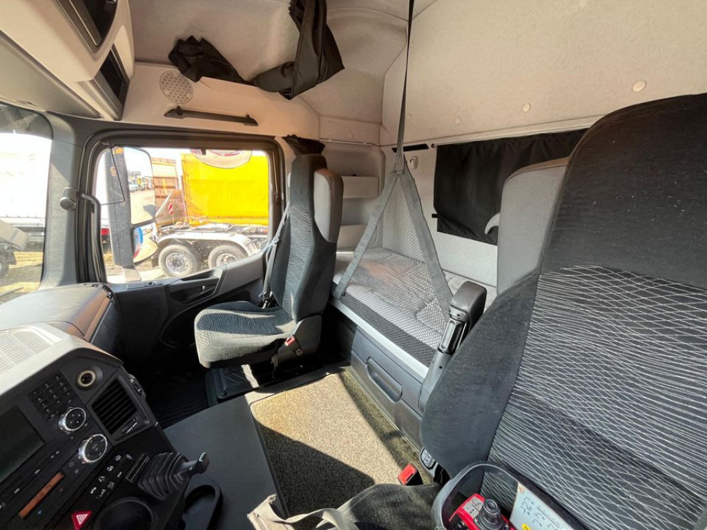 MERCEDES-BENZ Arocs 2545 6x4 HAD Pritsche Heckkran PK 41002 - Kamion sa tovarnim sandukom, Kamion sa dizalicom: slika 4 MERCEDES-BENZ Arocs 2545 6x4 HAD Pritsche Heckkran PK 41002 - Kamion sa tovarnim sandukom, Kamion sa dizalicom: slika 4