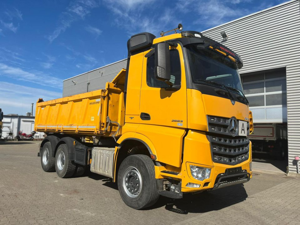 MERCEDES-BENZ Arocs 2663 6x4 3-Achs Kipper Meiller Bordmatik - Istovarivač: slika 2 MERCEDES-BENZ Arocs 2663 6x4 3-Achs Kipper Meiller Bordmatik - Istovarivač: slika 2