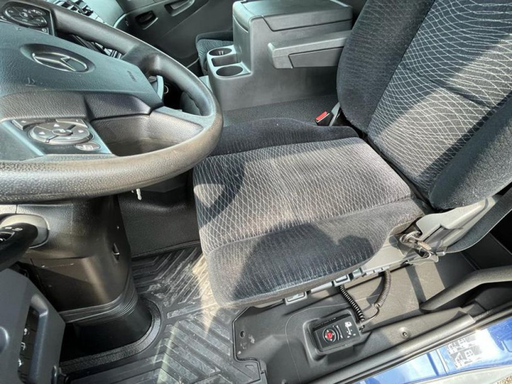 MERCEDES-BENZ Atego 1224 L  Pritsche LBW LBW 1.5to - Kamion sa ceradom: slika 2 MERCEDES-BENZ Atego 1224 L  Pritsche LBW LBW 1.5to - Kamion sa ceradom: slika 2