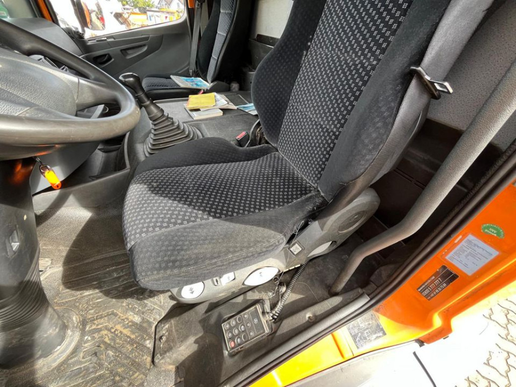 MERCEDES-BENZ Axor 1833 L Saug + Spülwagen Tollense - Vakuumska cisterna: slika 2 MERCEDES-BENZ Axor 1833 L Saug + Spülwagen Tollense - Vakuumska cisterna: slika 2