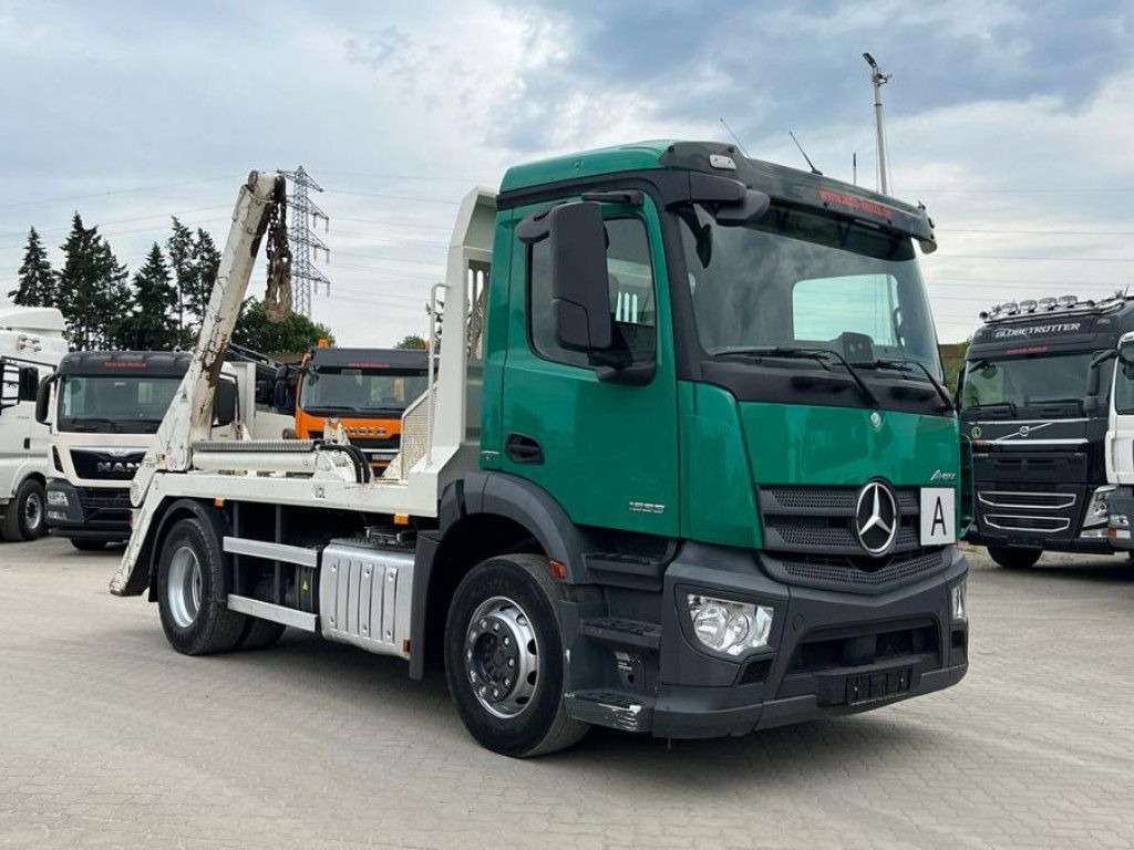 Mercedes-Benz Antos 1835 L 4x2 Absetzkipper VDL, Euro 6 - Kamion za utovaranje kontejnera: slika 2 Mercedes-Benz Antos 1835 L 4x2 Absetzkipper VDL, Euro 6 - Kamion za utovaranje kontejnera: slika 2