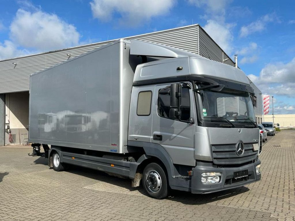 Mercedes-Benz Atego 818 L Möbelkoffer LBW Möbelkoffer gr.Fhs+S - Kamion sa zatvorenim sandukom: slika 2 Mercedes-Benz Atego 818 L Möbelkoffer LBW Möbelkoffer gr.Fhs+S - Kamion sa zatvorenim sandukom: slika 2