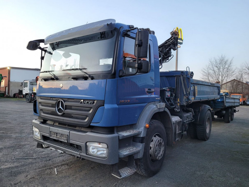 Mercedes-Benz Axor 2-Achs Kipper Kran 1833 K 3xAuss.Greiferst - Istovarivač, Kamion sa dizalicom: slika 1 Mercedes-Benz Axor 2-Achs Kipper Kran 1833 K 3xAuss.Greiferst - Istovarivač, Kamion sa dizalicom: slika 1